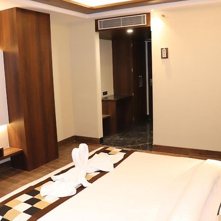 Hotel Grand Geeta Beawar Esterno foto