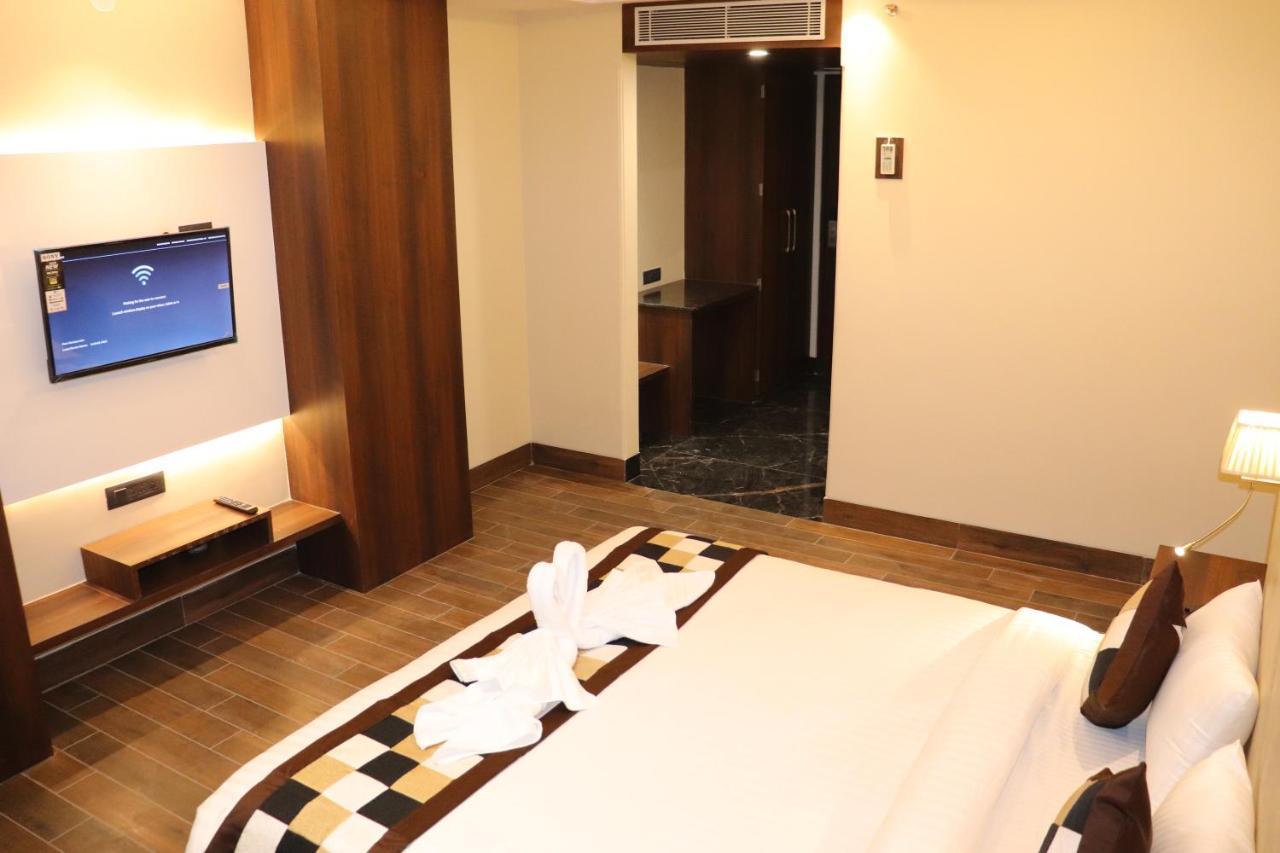 Hotel Grand Geeta Beawar Esterno foto