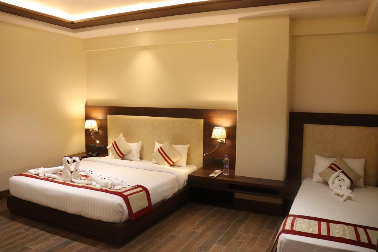 Hotel Grand Geeta Beawar Esterno foto